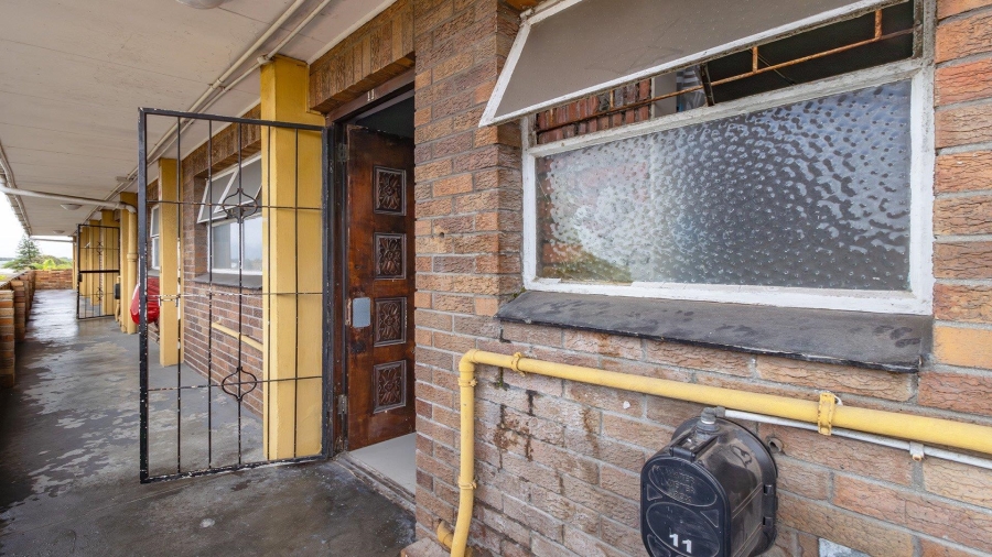 2 Bedroom Property for Sale in Parow Valley Western Cape